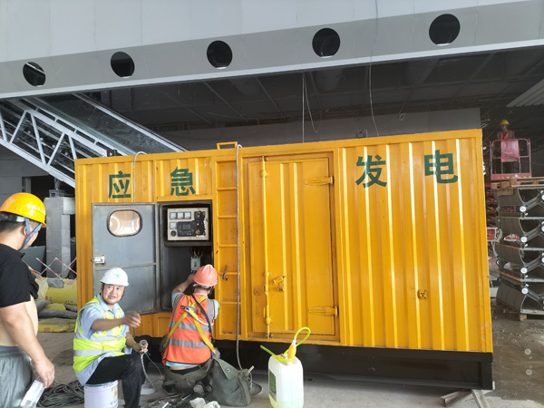湖南怎样判断空气滤清器是否需要更换？